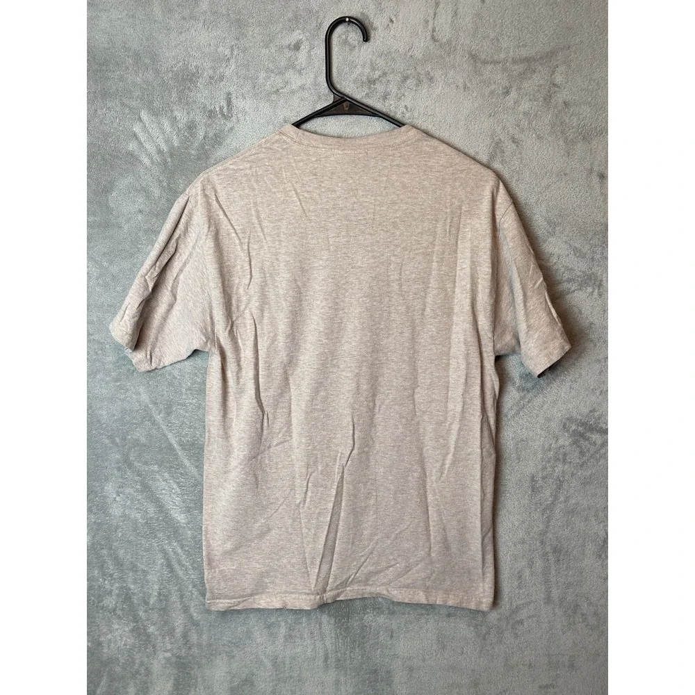 America Adult Medium Beige Tshirt